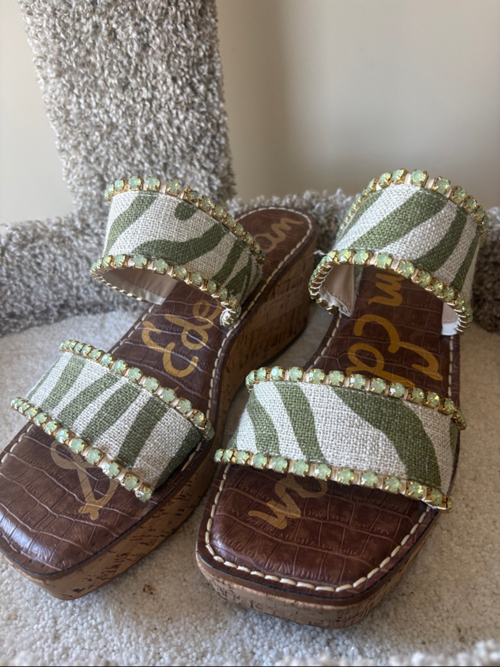 Sam Edelman Green and Cream Wedge Sandals size 8